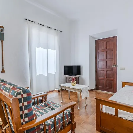 #341 Casa Da Guida 44 By Holidays *