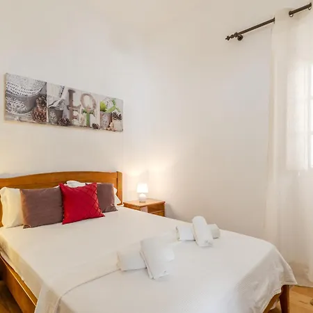 #341 Casa Da Guida 44 By Holidays Апартаменты