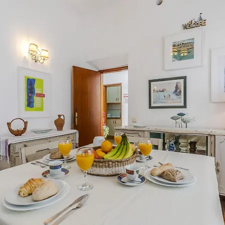 #341 Casa Da Guida 44 By Holidays Апартаменты Ольюш-ди-Агуа (Албуфейра)