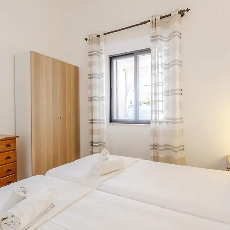 #341 Casa Da Guida 44 By Holidays Olhos de Agua (Albufeira)